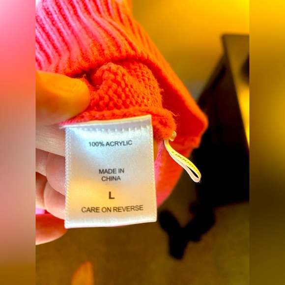 NWOT New York & Company Multi Pink Off The Shoulders Cowl Neck Sweater - Picture 10 of 11